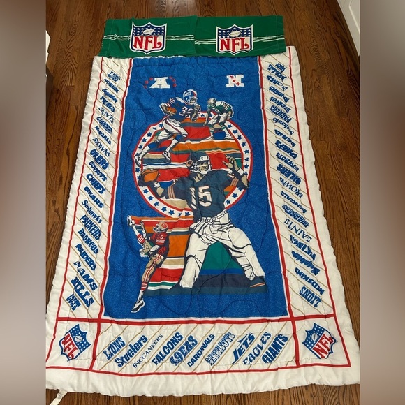 Vintage 1980’s NFL Football twin comforter Blanket Pillowcase set - Picture 1 of 9
